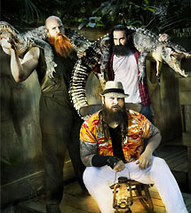 <b>WWE2013年11月25日《强者生存2013》</b>