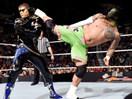 WWE金粉人科迪罗兹vs吉米兄弟-ME摔角2014年11月5日 - 狂野角斗士