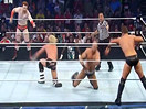 【中文解说】WWE四人大战！鲨鱼神君希莫斯&道夫齐格勒vs米兹&大名圣道